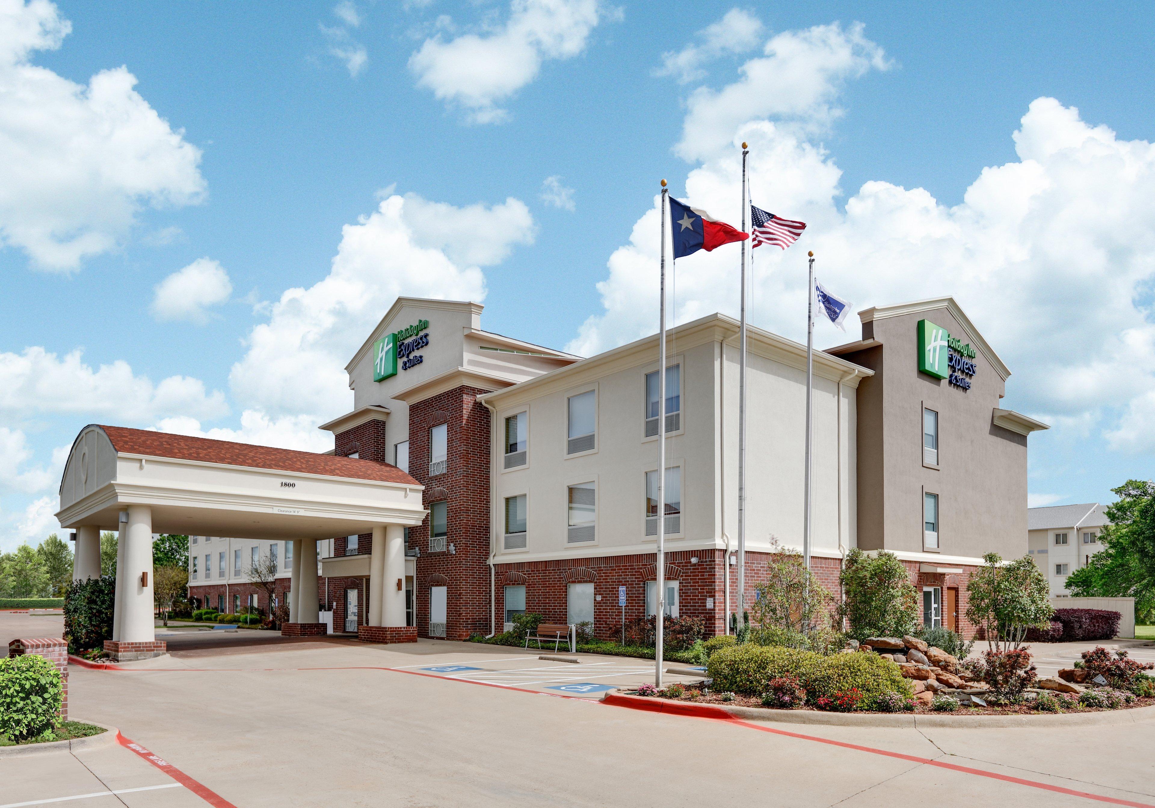 Holiday Inn Express Hotel & Suites Cleburne By Ihg Zewnętrze zdjęcie