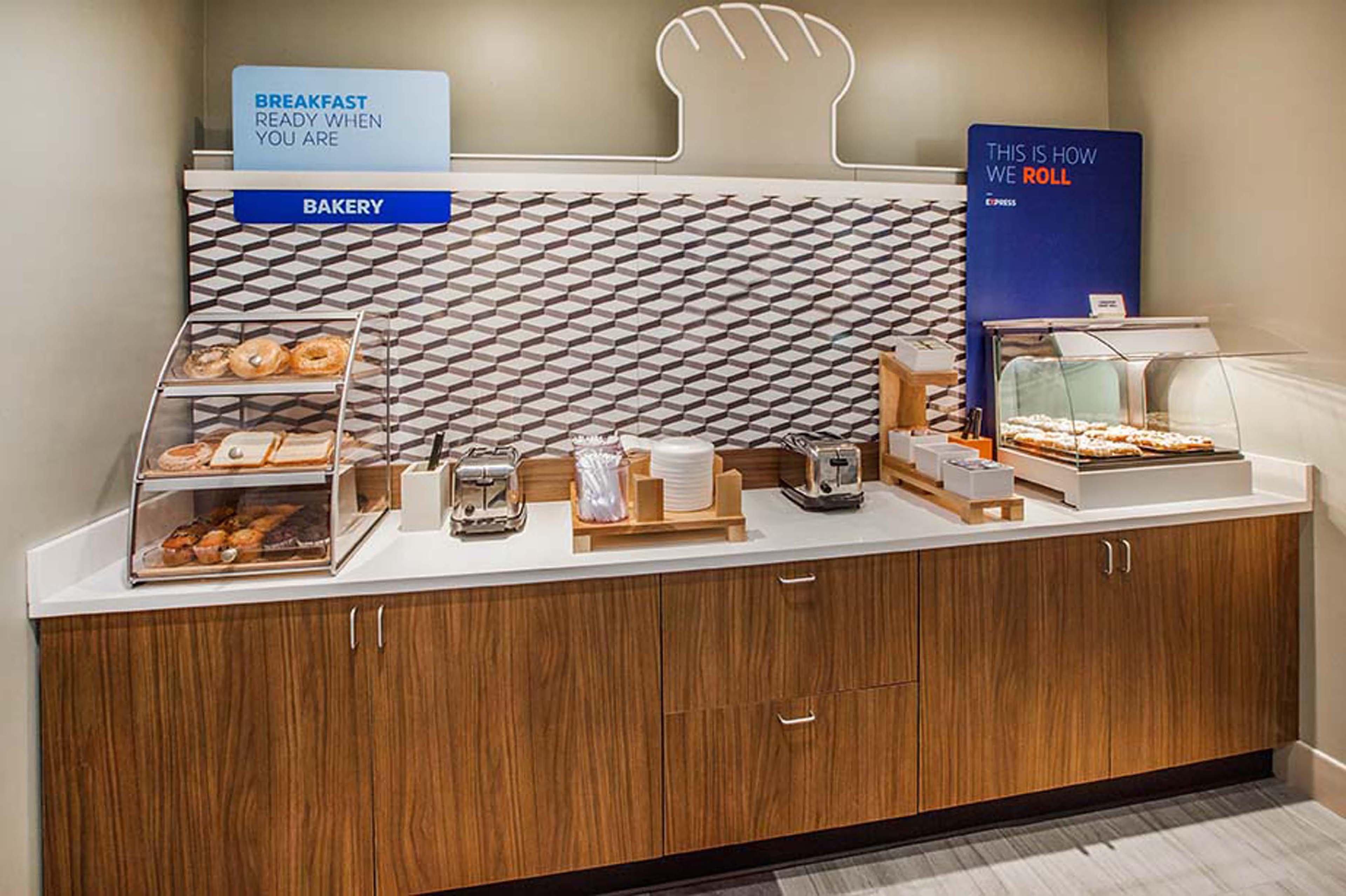 Holiday Inn Express Hotel & Suites Cleburne By Ihg Zewnętrze zdjęcie